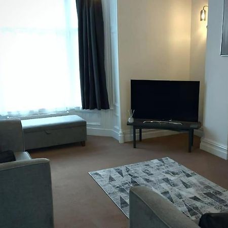 2 Bedroom City Centre Duplex Apt Preston  Eksteriør bilde