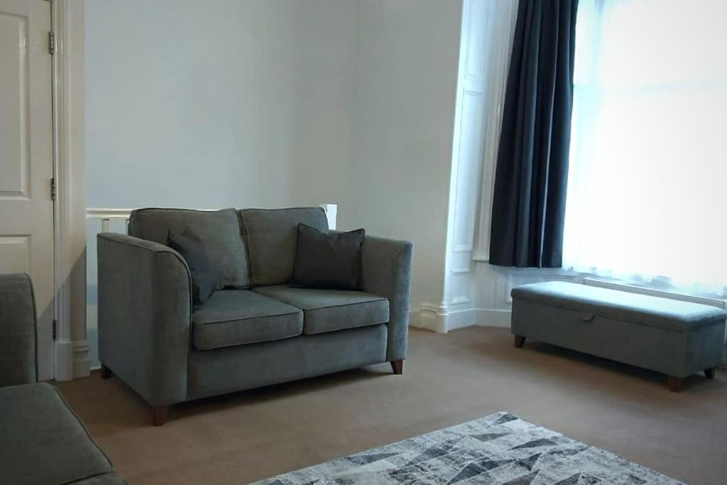 2 Bedroom City Centre Duplex Apt Preston  Eksteriør bilde